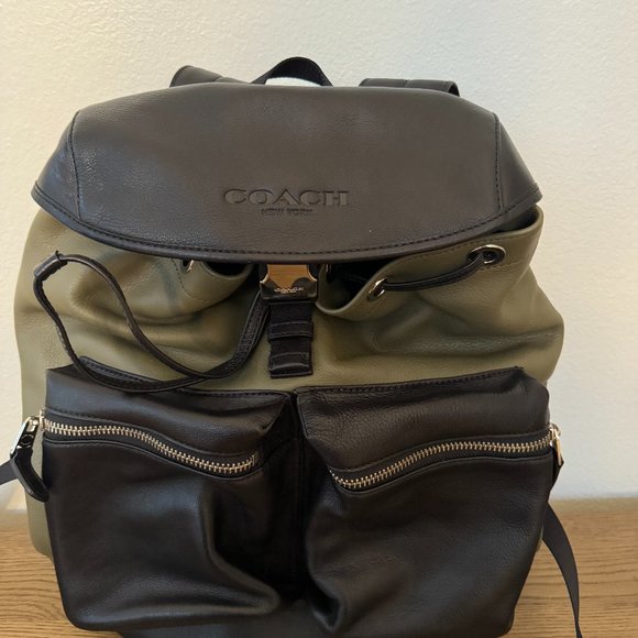 Coach backpack - Picture 1 of 13
